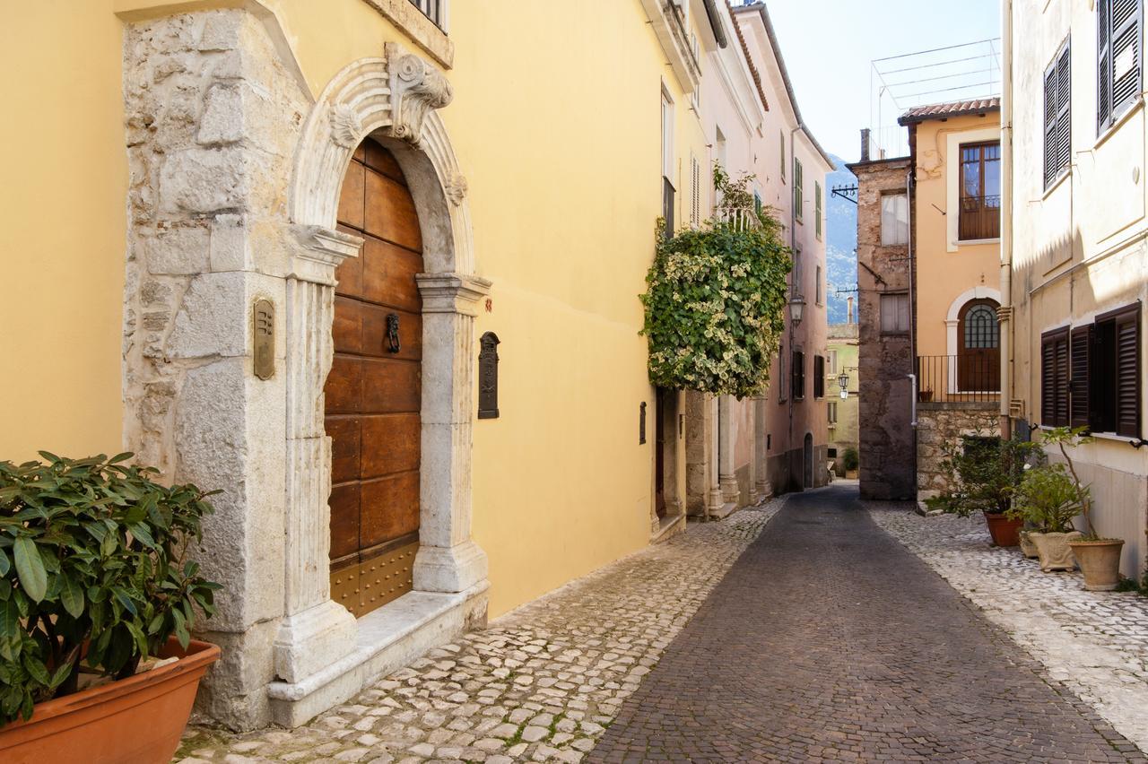 Hotel Palazzo Del Senatore Atina Exterior foto